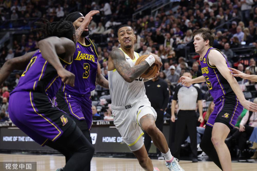 他都展示出 他都展示出