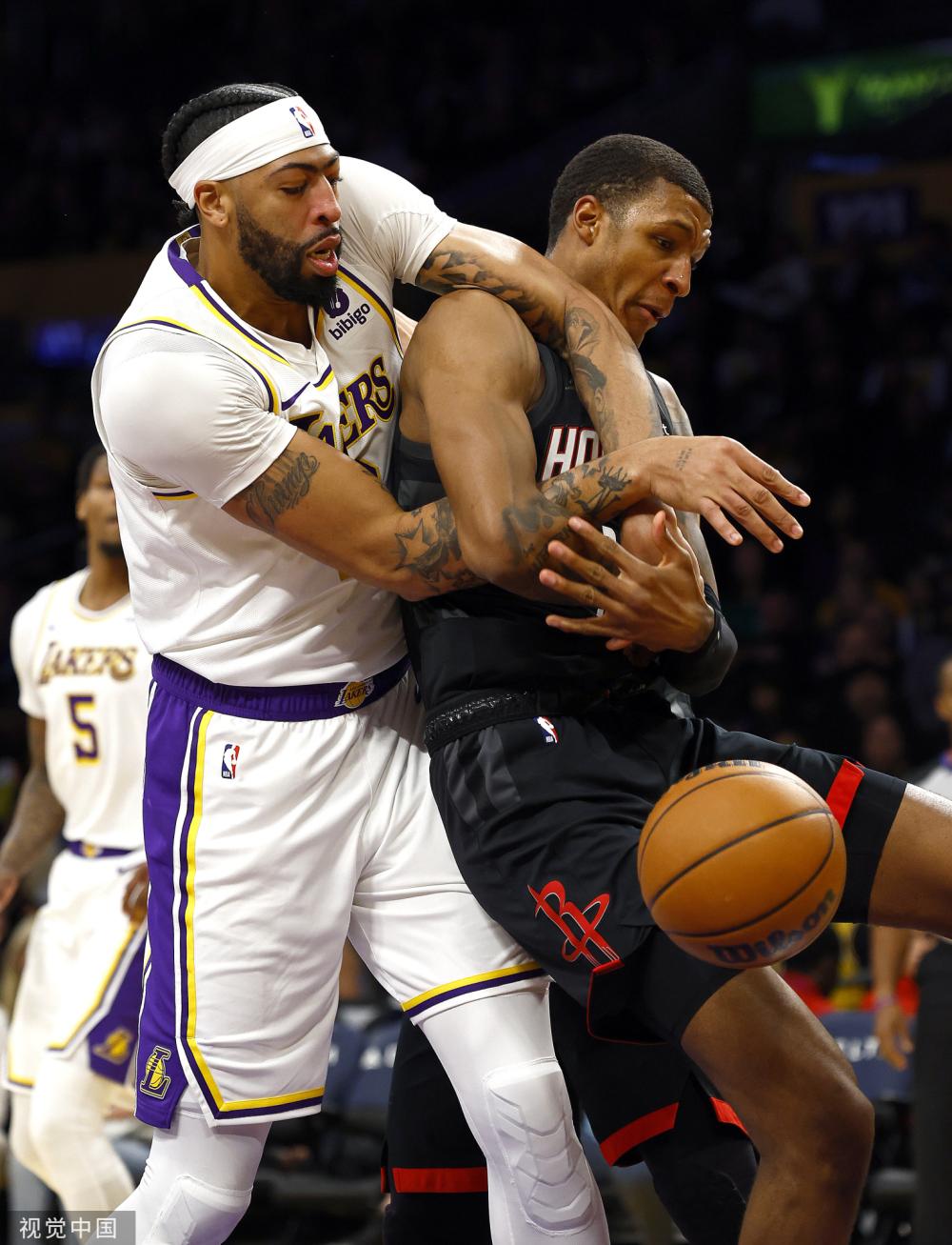 则让曼城终 则让曼城终