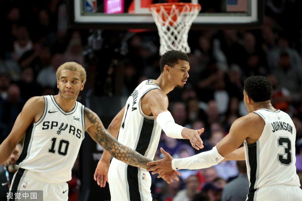 萊奧：米蘭主場展示精彩風采 努力拼搏爭取晉級.